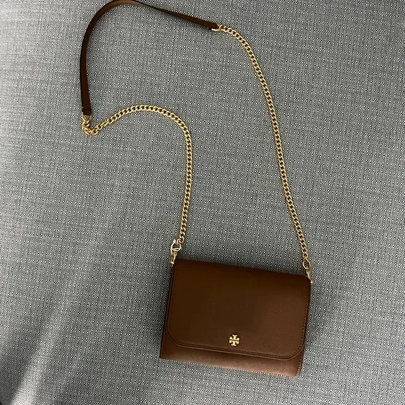 New Tory Burch 😍 crossbody/ wallet - Picture 1 of 4